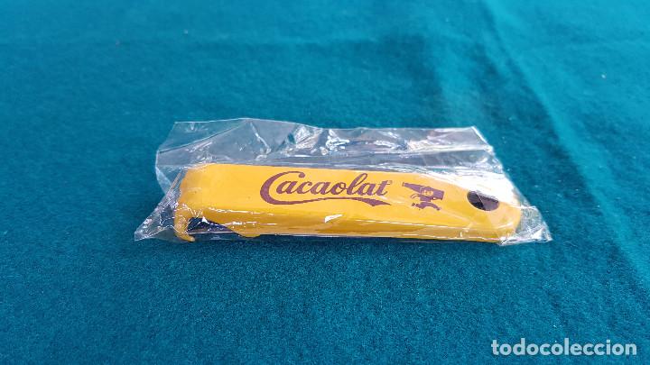 Abrebotellas y sacacorchos de colecci&oacute;n: ABRIDOR DE BOTELLAS CACAOLAT - Foto 2