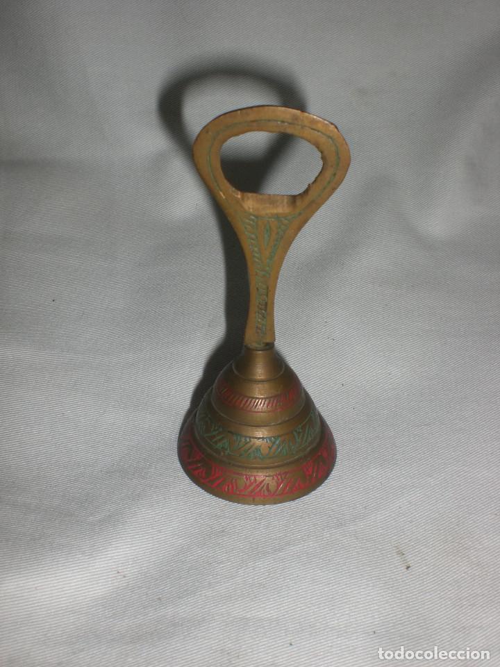 Abrebotellas y sacacorchos de colecci&oacute;n: campanilla con abridor - Foto 1