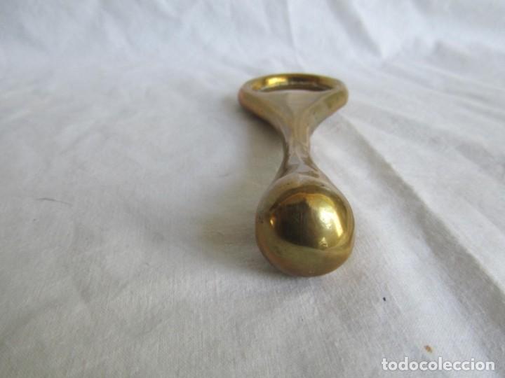 Abrebotellas y sacacorchos de colecci&oacute;n: Abrebotellas de bronce macizo - Foto 5