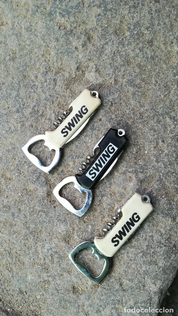 Abrebotellas y sacacorchos de colecci&oacute;n: 3 ABRIDORES SWING - Foto 1