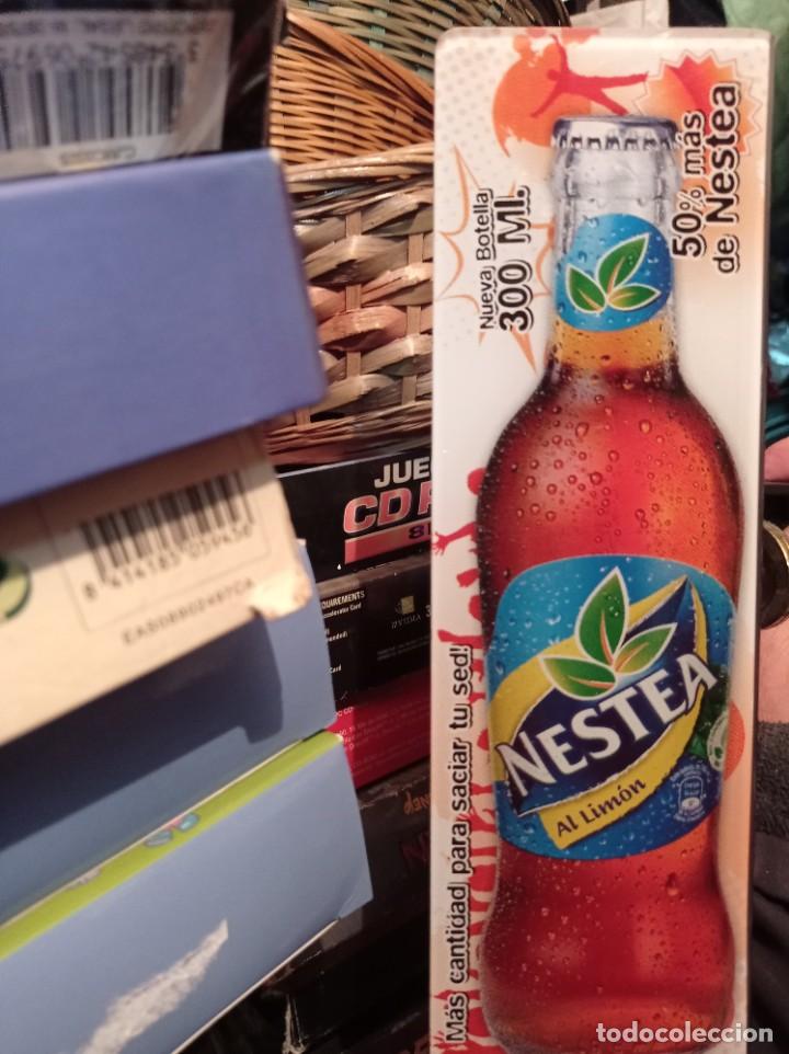 Abrebotellas y sacacorchos de colecci&oacute;n: ABRIDOR DE BARRA NESTEA - Foto 2