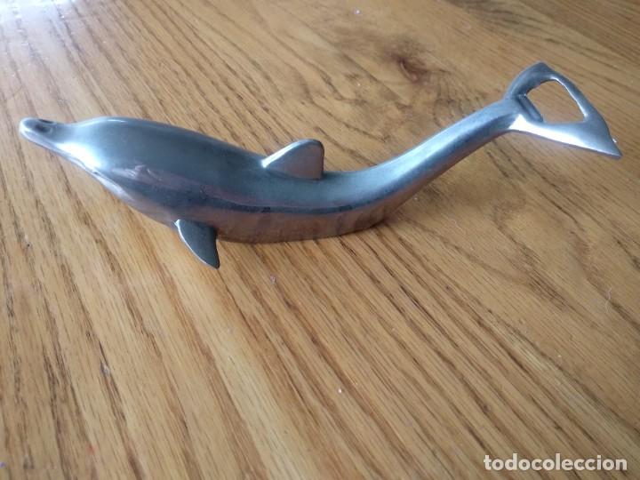 Abrebotellas y sacacorchos de colecci&oacute;n: Abridor botellas con forma de delfin - Foto 2