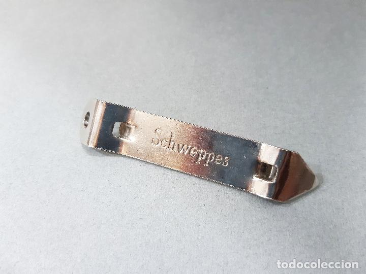 Abrebotellas y sacacorchos de colecci&oacute;n: ABRIDOR O ABREBOTELLAS DE REFRESCO SCHWEPPES - Foto 1