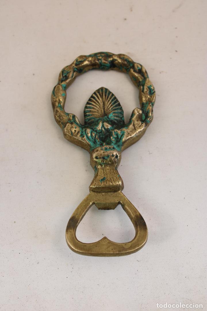 Abrebotellas y sacacorchos de colecci&oacute;n: abrebotellas de bronce - Foto 1