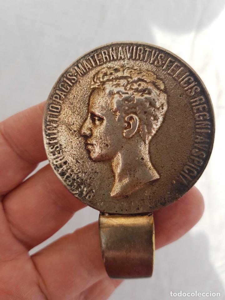 Abrebotellas y sacacorchos de colecci&oacute;n: ABREBOTELLAS CON FORMA DE MONEDA - Foto 12