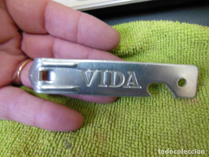 Abrebotellas y sacacorchos de colecci&oacute;n: Abridor zumos Vida . - Foto 1