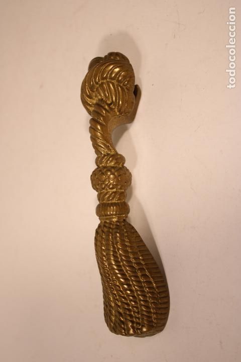 Abrebotellas y sacacorchos de colecci&oacute;n: abrebotellas borla cordon bronce - Foto 1