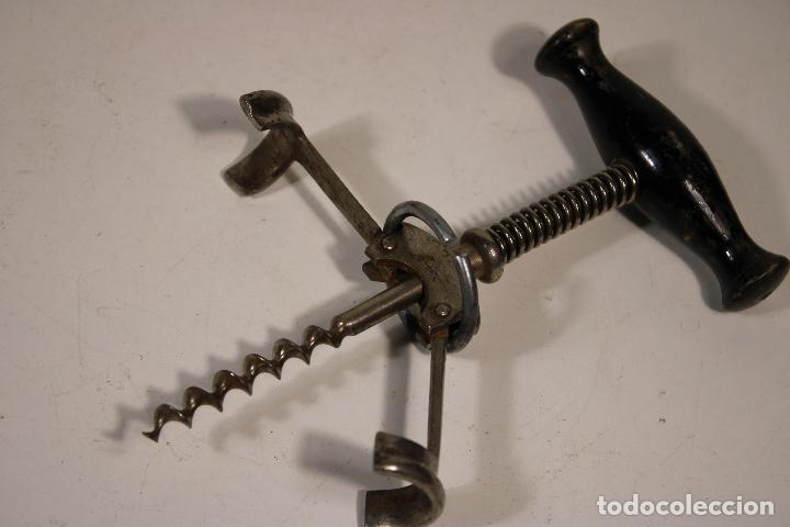 Abrebotellas y sacacorchos de colecci&oacute;n: antiguo sacacorchos - Foto 4