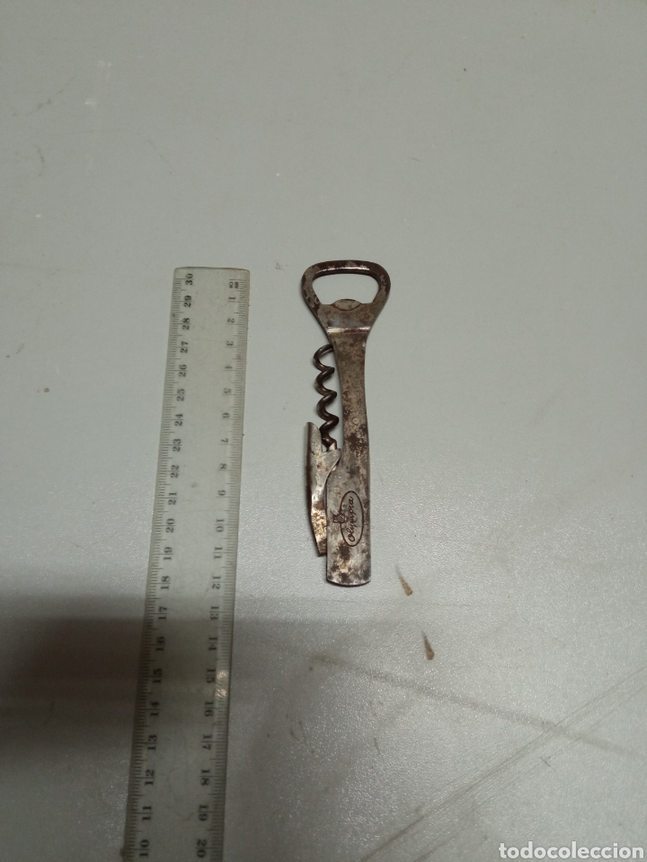 Ouvre-bouteilles et tire-bouchons &agrave; collectionner : Abrebotellas y sacacorchos