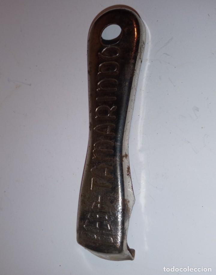 Abrebotellas y sacacorchos de colecci&oacute;n: ABRIDOR - TAMARINDO. - Foto 1