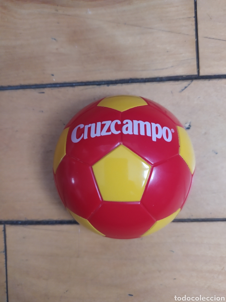 Abrebotellas y sacacorchos de colecci&oacute;n: Abrebotellas Cruzcampo - Foto 1