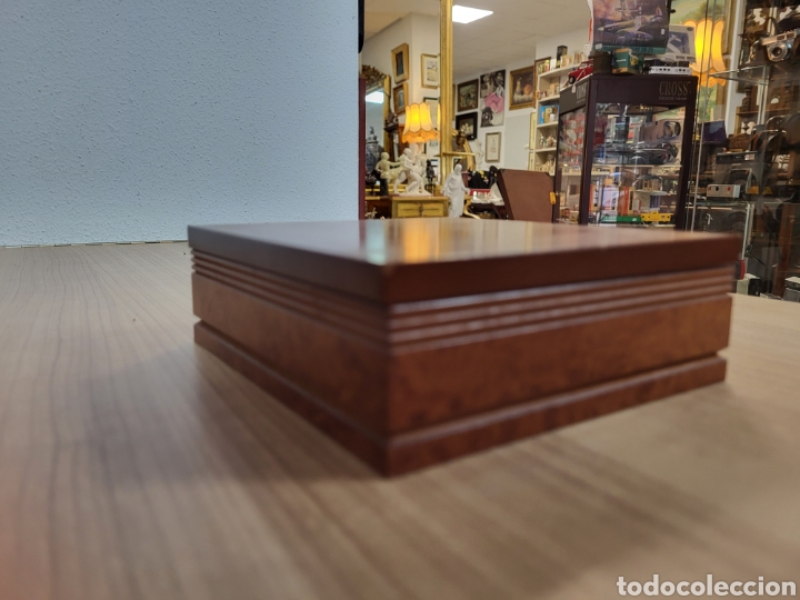 Abrebotellas y sacacorchos de colecci&oacute;n: KIT DE VINO EN CAJA DE MADERA. - Foto 5