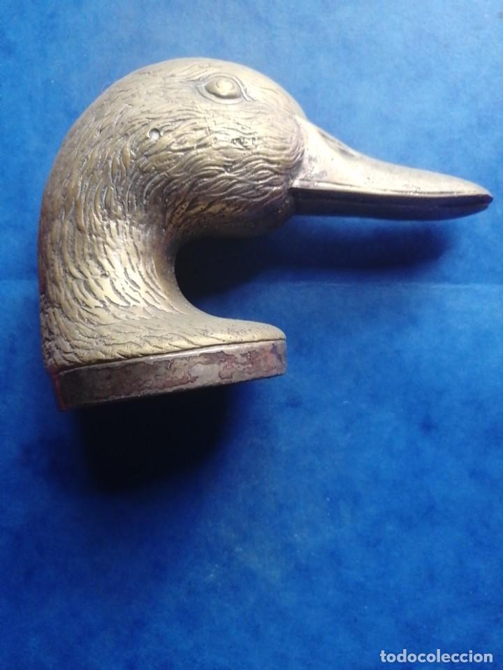 Abrebotellas y sacacorchos de colecci&oacute;n: Abrebotellas. Cabeza de pato en bronce - Foto 1