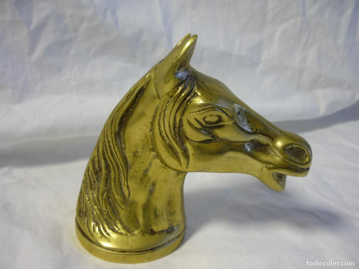 Abrebotellas y sacacorchos de colecci&oacute;n: Abrebotellas de bronce en forma de cabeza de caballo - Foto 2