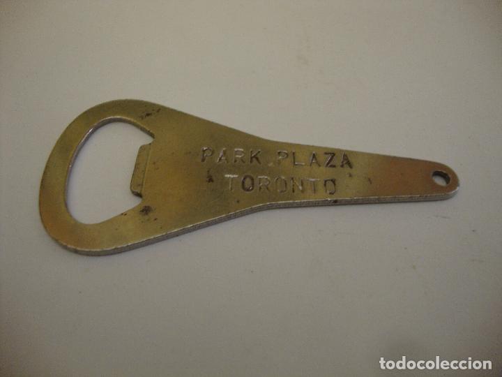 Ouvre-bouteilles et tire-bouchons &agrave; collectionner : ABRIDOR PARK PLAZA TORONTO