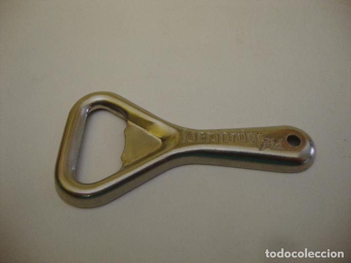 Abrebotellas y sacacorchos de colecci&oacute;n: ABRIDOR CERVEZA HERTORDER - Foto 1