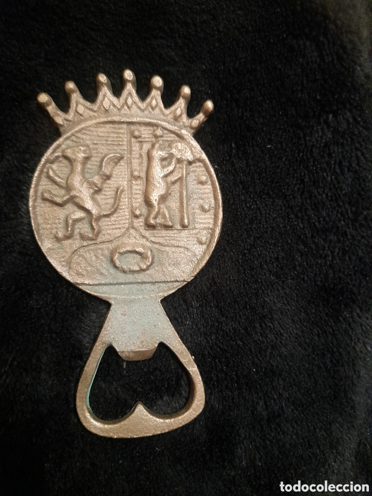 Abrebotellas y sacacorchos de colecci&oacute;n: Antiguo abridor de bronce - Foto 1