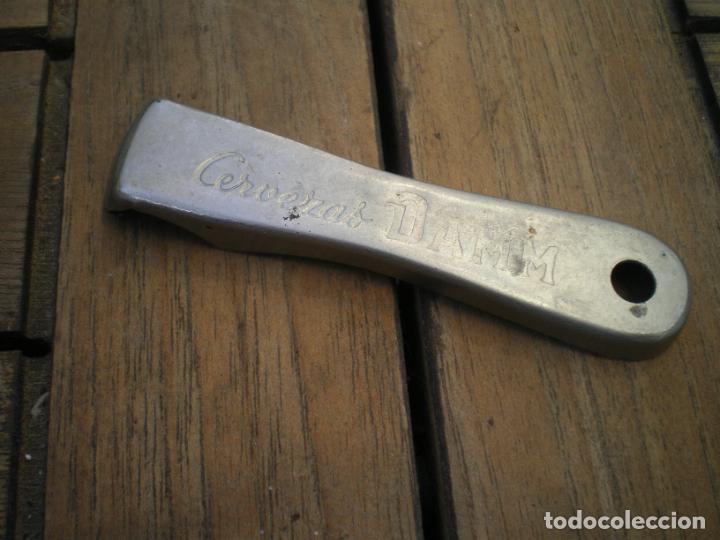 Flaschen&ouml;ffner und Korkenzieher: ABREBOTELLAS CERVEZAS DAMM, A&Ntilde;OS 70??