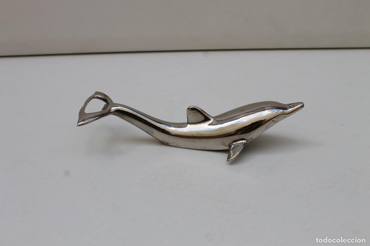 Abrebotellas y sacacorchos de colecci&oacute;n: ABRIDOR DE BOTELLAS EN FORMA DE DELFIN - PLATEADO - Foto 1
