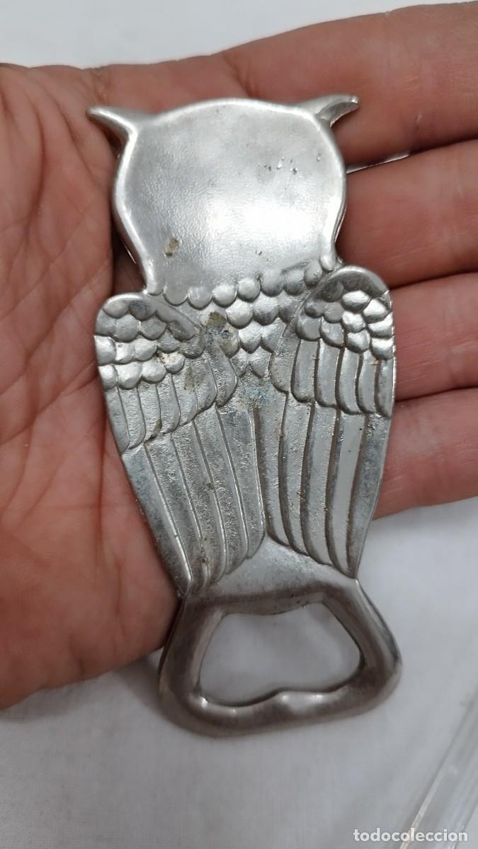 Abrebotellas y sacacorchos de colecci&oacute;n: Antiguo Abridor chapas, en forma de b&uacute;ho - Foto 3