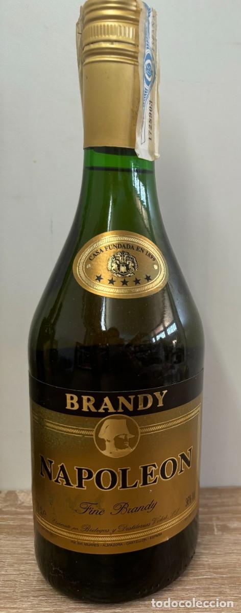Abrebotellas y sacacorchos de colecci&oacute;n: BOTELLA BRANDY NAPOLEON PRECINTADA - Foto 2