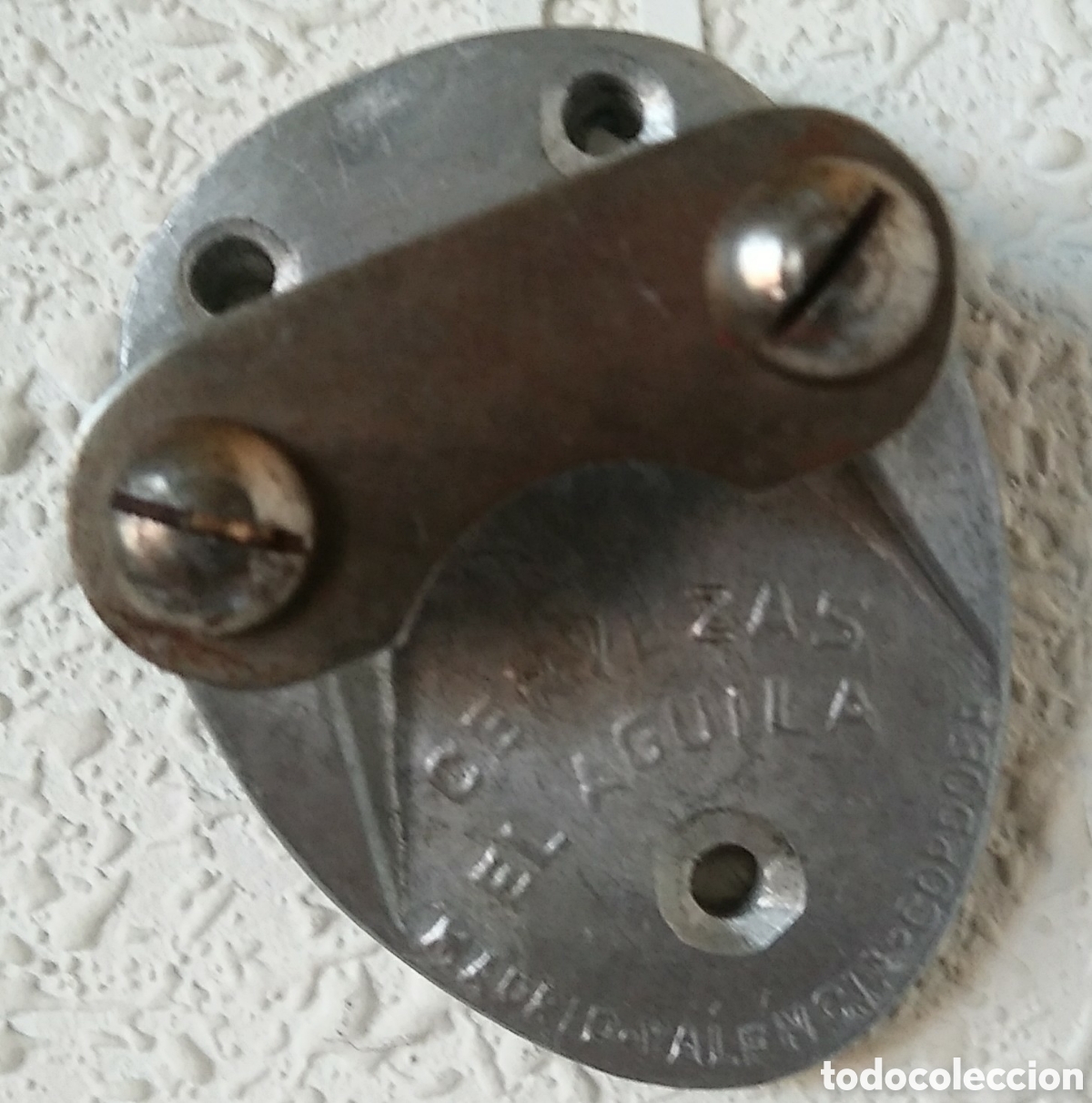 Abrebotellas y sacacorchos de colecci&oacute;n: abre chapas de pared - Foto 1