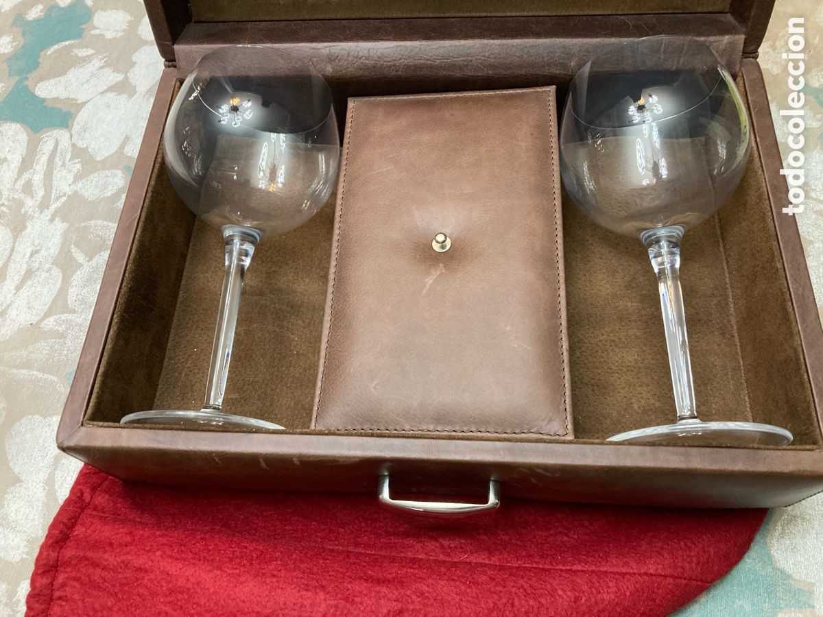 Abrebotellas y sacacorchos de colecci&oacute;n: Estuche con dos copas + abridor bronce - Foto 2