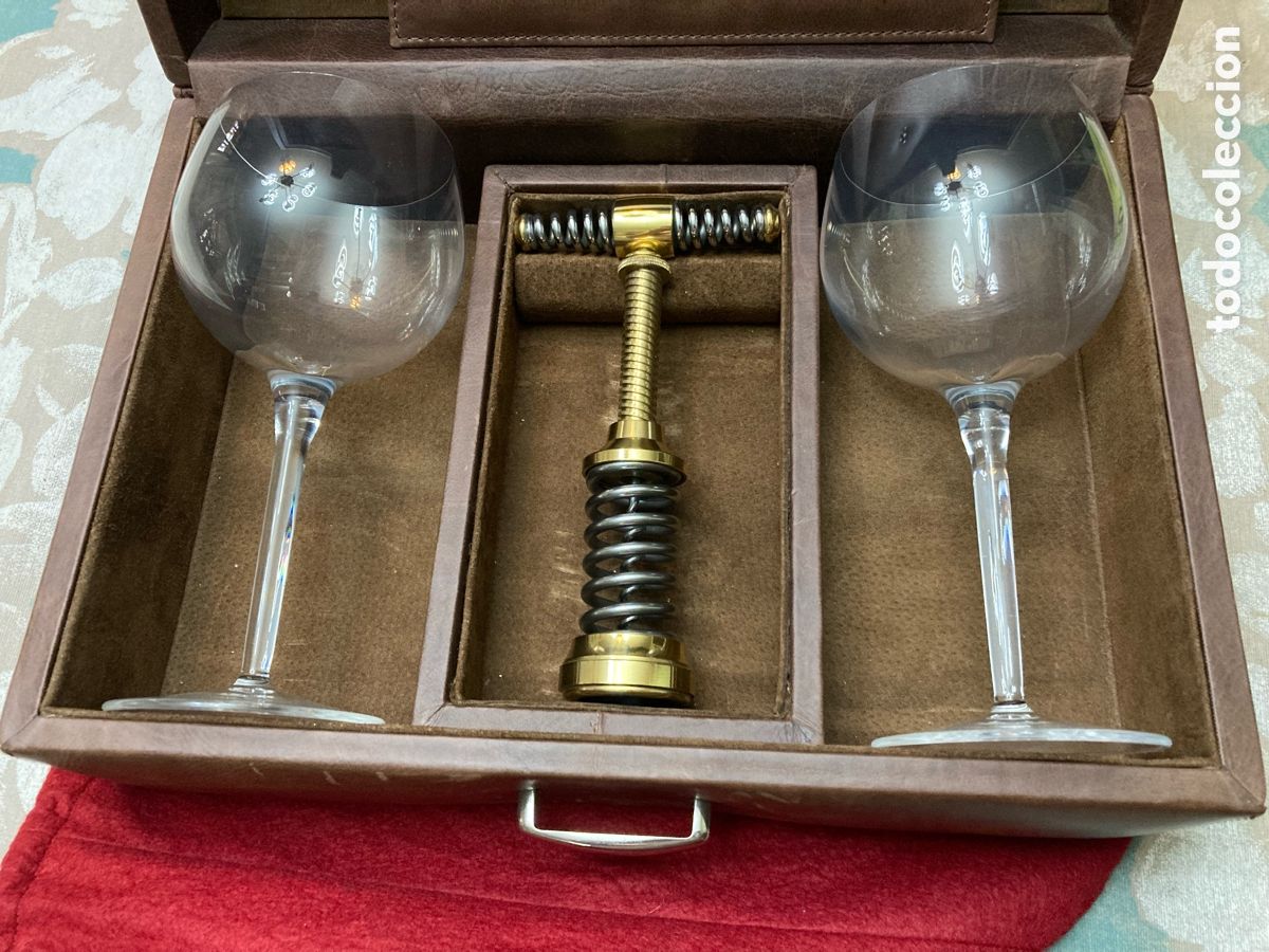 Abrebotellas y sacacorchos de colecci&oacute;n: Estuche con dos copas + abridor bronce - Foto 3