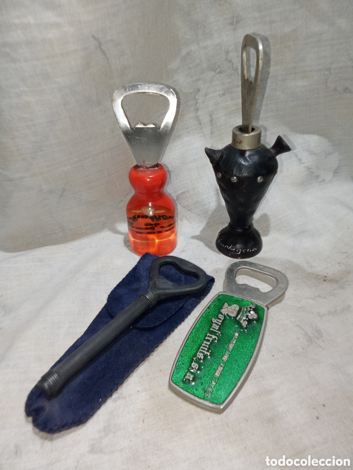 Abrebotellas y sacacorchos de colecci&oacute;n: LOTE DE 4 ABREBOTELLAS - Foto 1