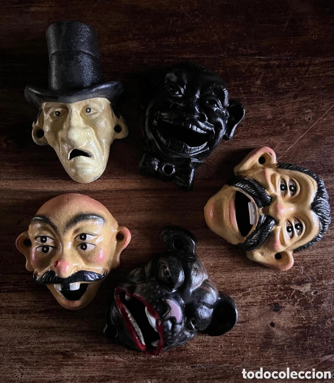 Abrebotellas y sacacorchos de colecci&oacute;n: 5 Abrebotellas vintage de fundici&oacute;n