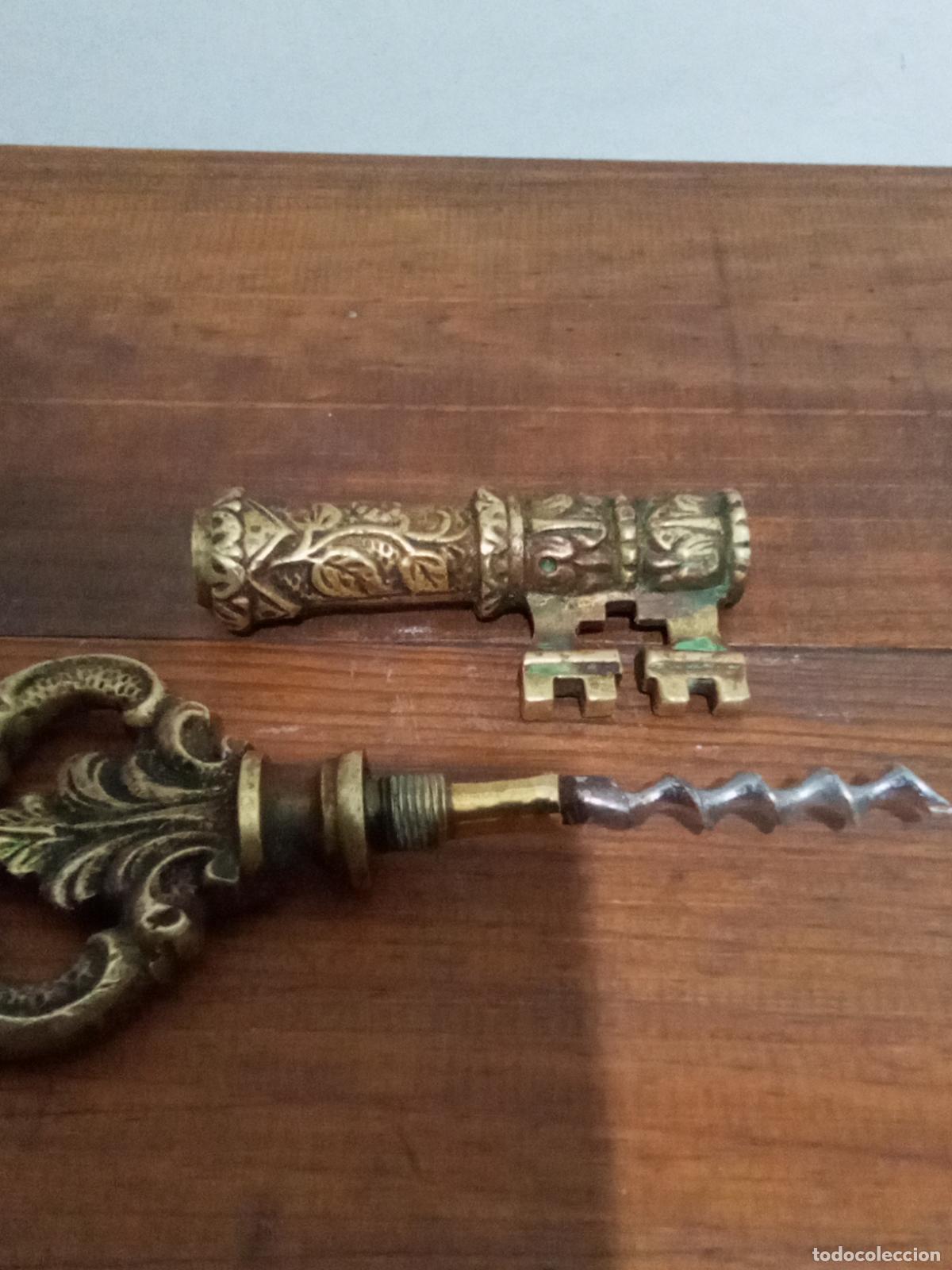 Abrebotellas y sacacorchos de colecci&oacute;n: SACACORCHOS CON FORMA DE LLAVE - Foto 5