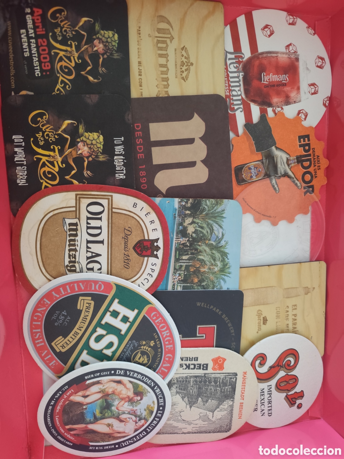 Abrebotellas y sacacorchos de colecci&oacute;n: 106 posavasos cerveza y variados