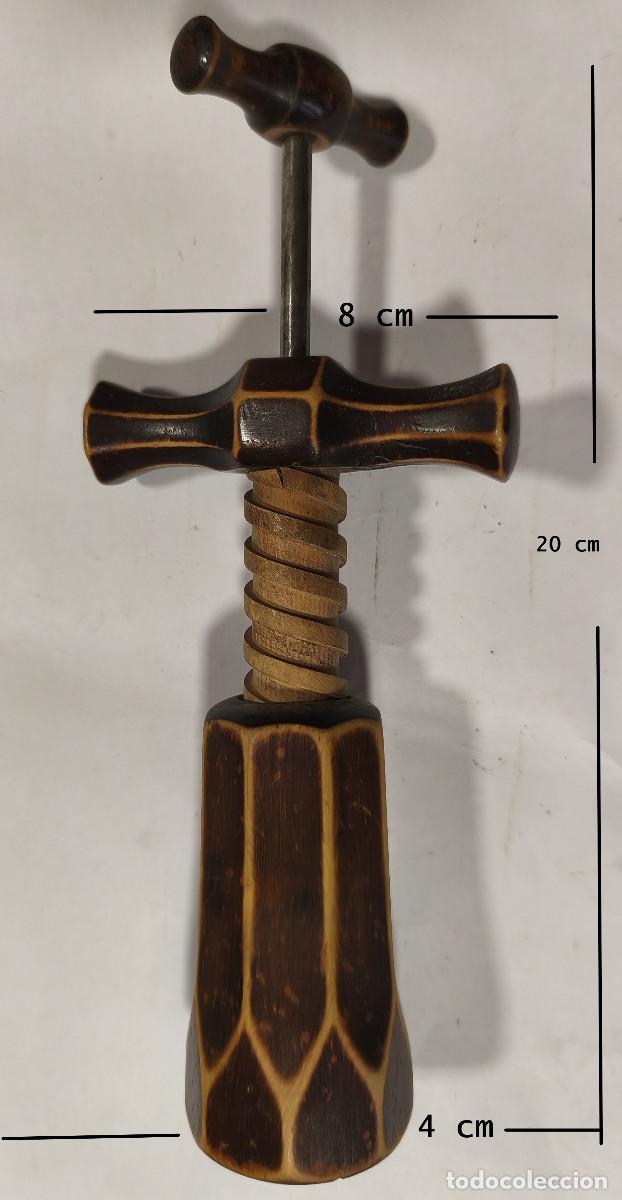 Abrebotellas y sacacorchos de colecci&oacute;n: SACACORCHOS ANTIGUO DE MADERA