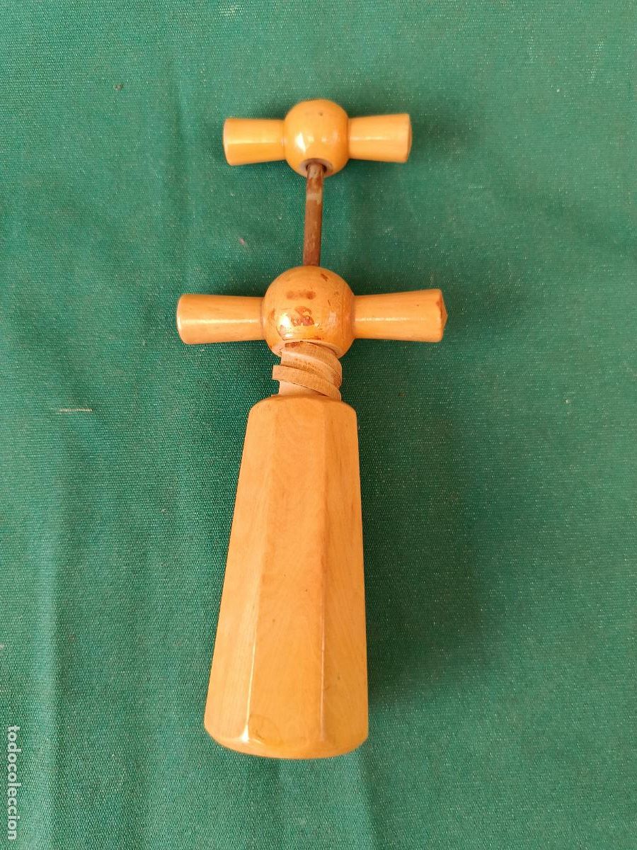 Abrebotellas y sacacorchos de colecci&oacute;n: SACACORCHOS DE MADERA - Foto 1