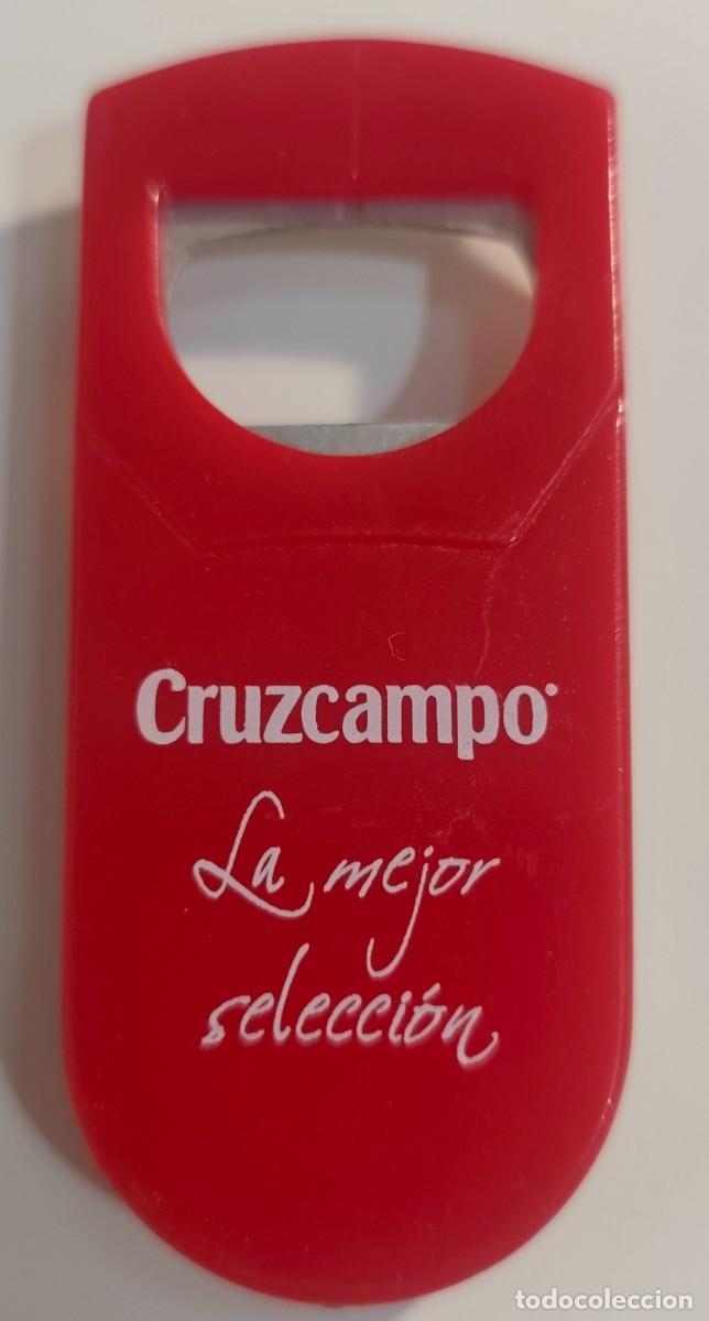Abrebotellas y sacacorchos de colecci&oacute;n: CRUZCAMPO - LA MEJOR SELECCION - ABRIDOR - ABREBOTELLAS - RARO - FOTO ADICIONAL