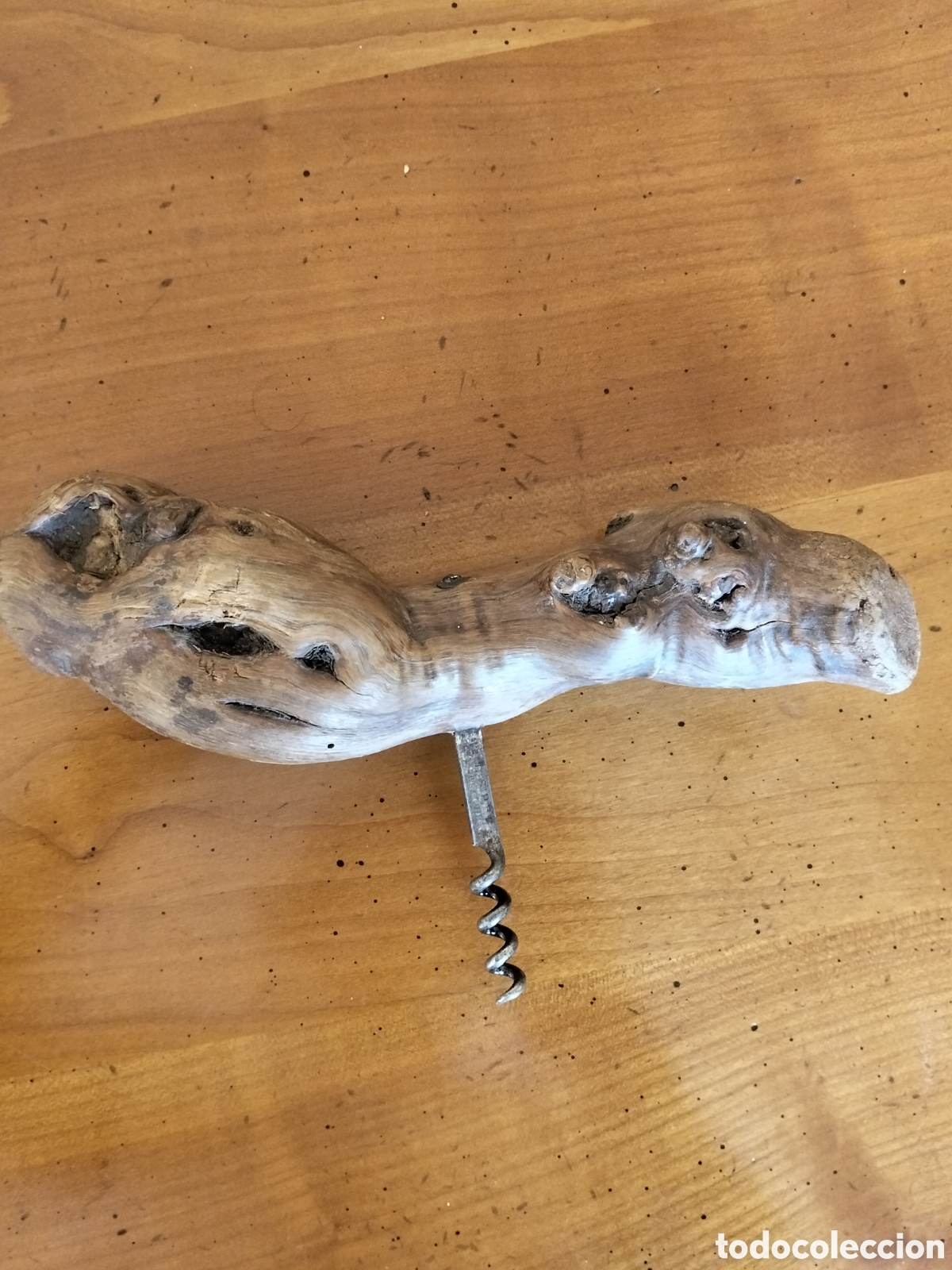 Abrebotellas y sacacorchos de colecci&oacute;n: Sacacorchos franc&eacute;s antiguo LAURENT SIRET Rochefort S/ Loire. Madera cepa de vid firmada.