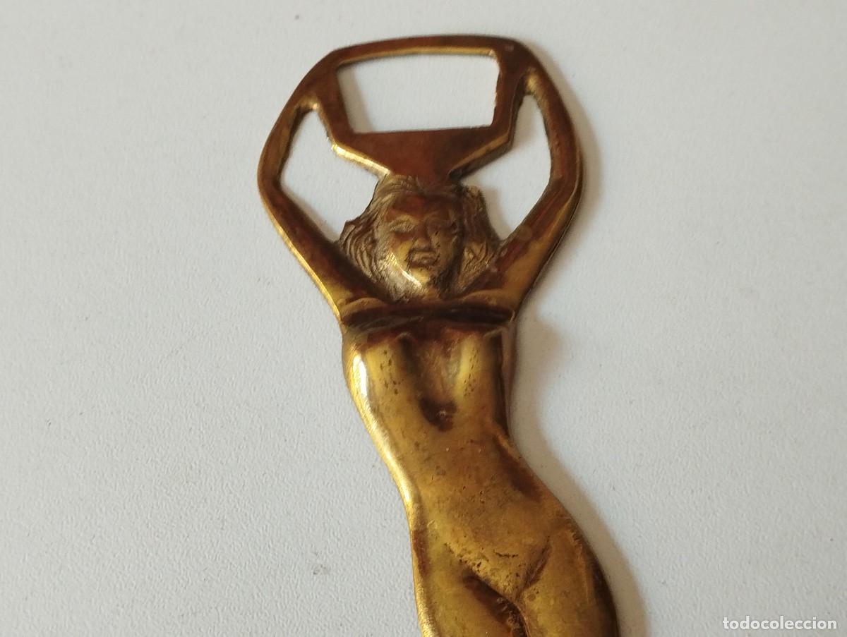 Abrebotellas y sacacorchos de colecci&oacute;n: ABRE BOTELLAS Y ABRE CARTAS MUJER DESNUDA BRONCE A&Ntilde;OS 50