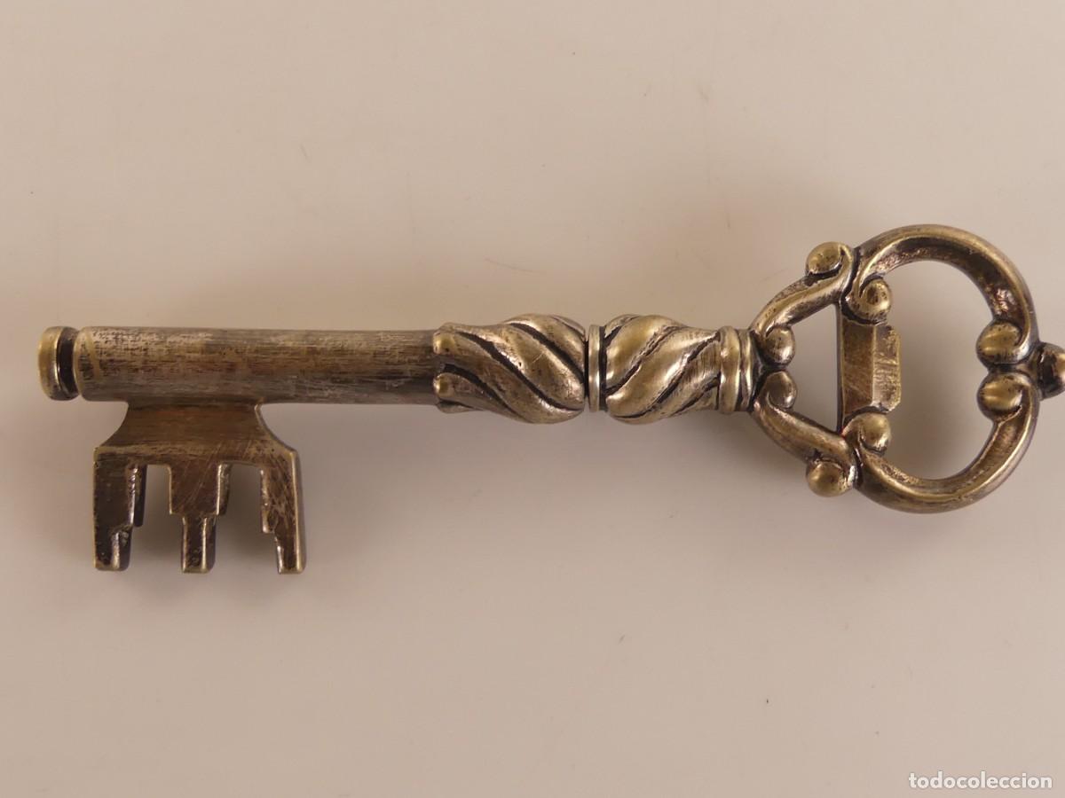 Abrebotellas y sacacorchos de colecci&oacute;n: VINTAGE ABRIDOR DE BOTELLAS SACACORCHO FORMA DE LLAVE OBJETO DE COLECCI&Oacute;N