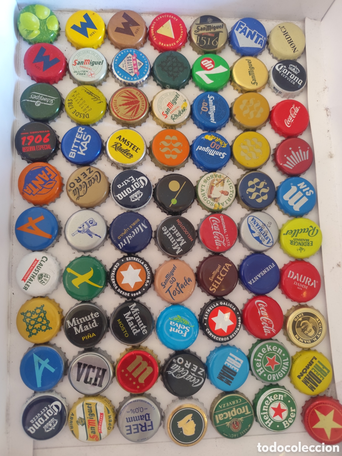 Abrebotellas y sacacorchos de colecci&oacute;n: Lote chapas de cerveza y bebidas