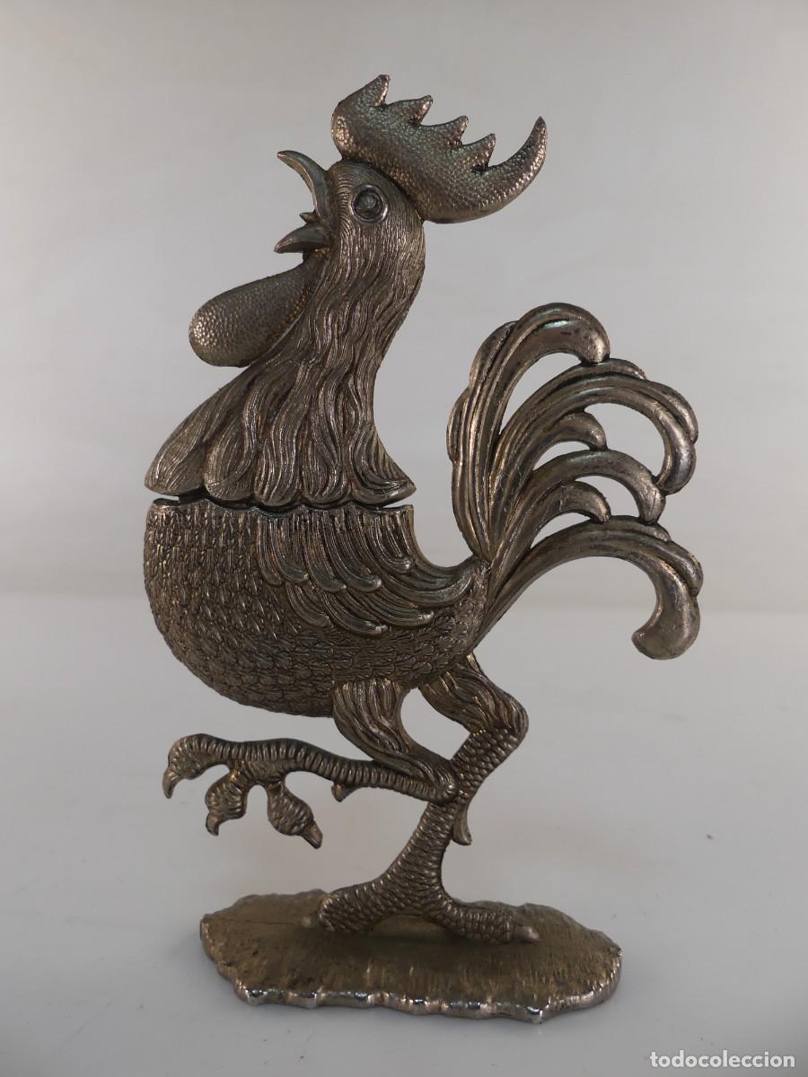 Abrebotellas y sacacorchos de colecci&oacute;n: ABREBOTELLA DE METAL FORMA DE GALLO