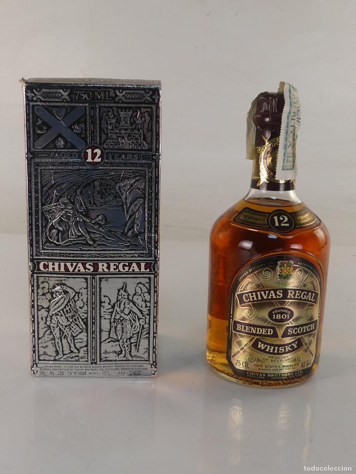Abrebotellas y sacacorchos de colecci&oacute;n: BOTELLA DE SCOTCH WHISKY CHIVAS REGAL CON CAJA
