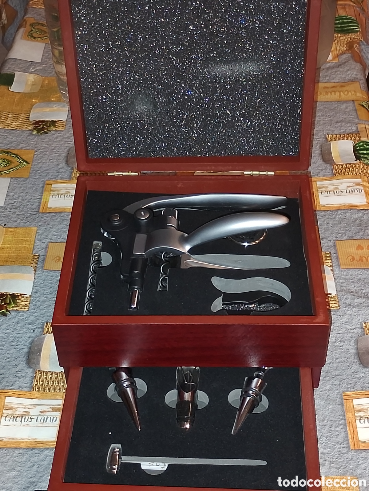 Abrebotellas y sacacorchos de colecci&oacute;n: Set accesorios vino Leroy Merlin NUEVO / Kit vin bois