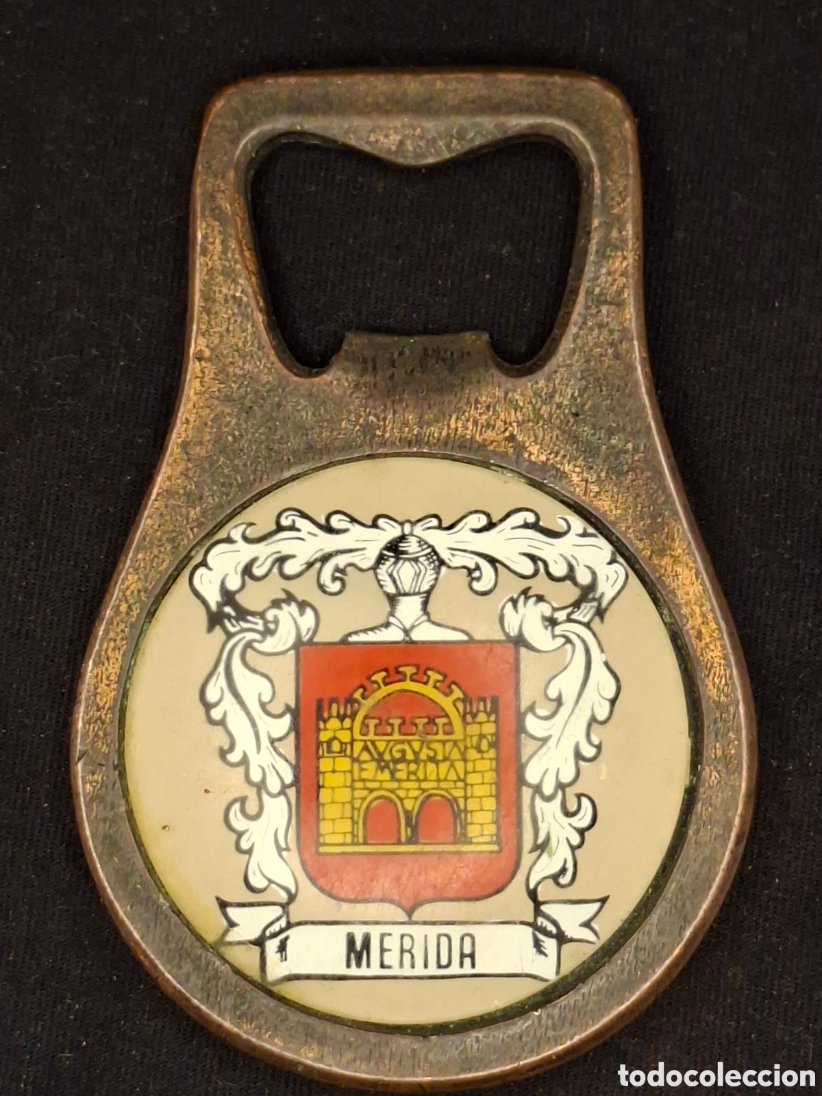 Abrebotellas y sacacorchos de colecci&oacute;n: Abridor de botellas de cerveza de escudo M&eacute;rida. OTC1