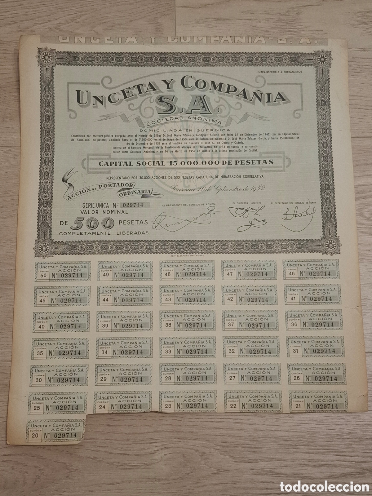 Collezionismo Azioni Spagnole: Unceta y Compa&ntilde;&iacute;a, S.A. Acci&oacute;n de 500 pesetas, Guernica 1952, firma original, pistolas Astra