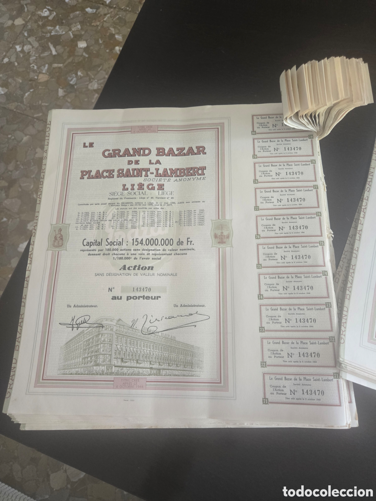 Coleccionismo Acciones Extranjeras: Acciones 100 piezas grandes bazar