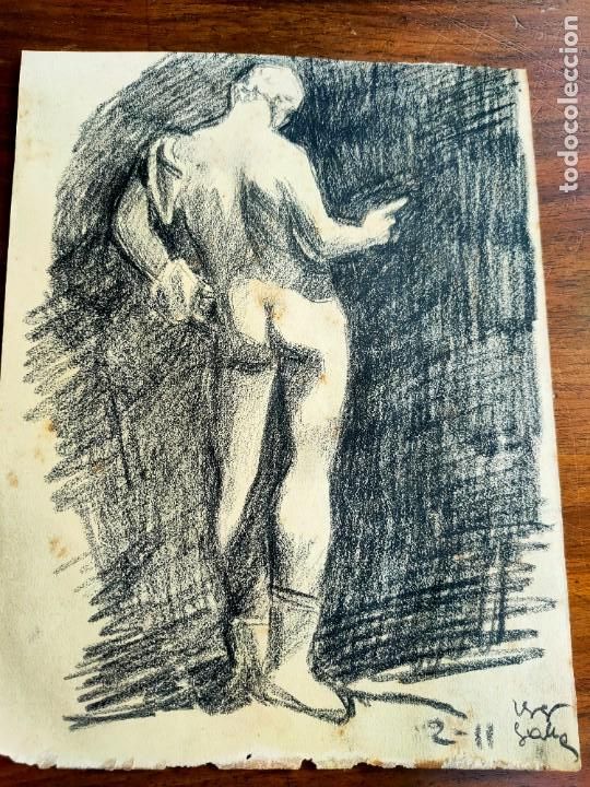 Art: Antiguo dibujo pintado al carboncillo. Desnudo hombre. Principios siglo XX