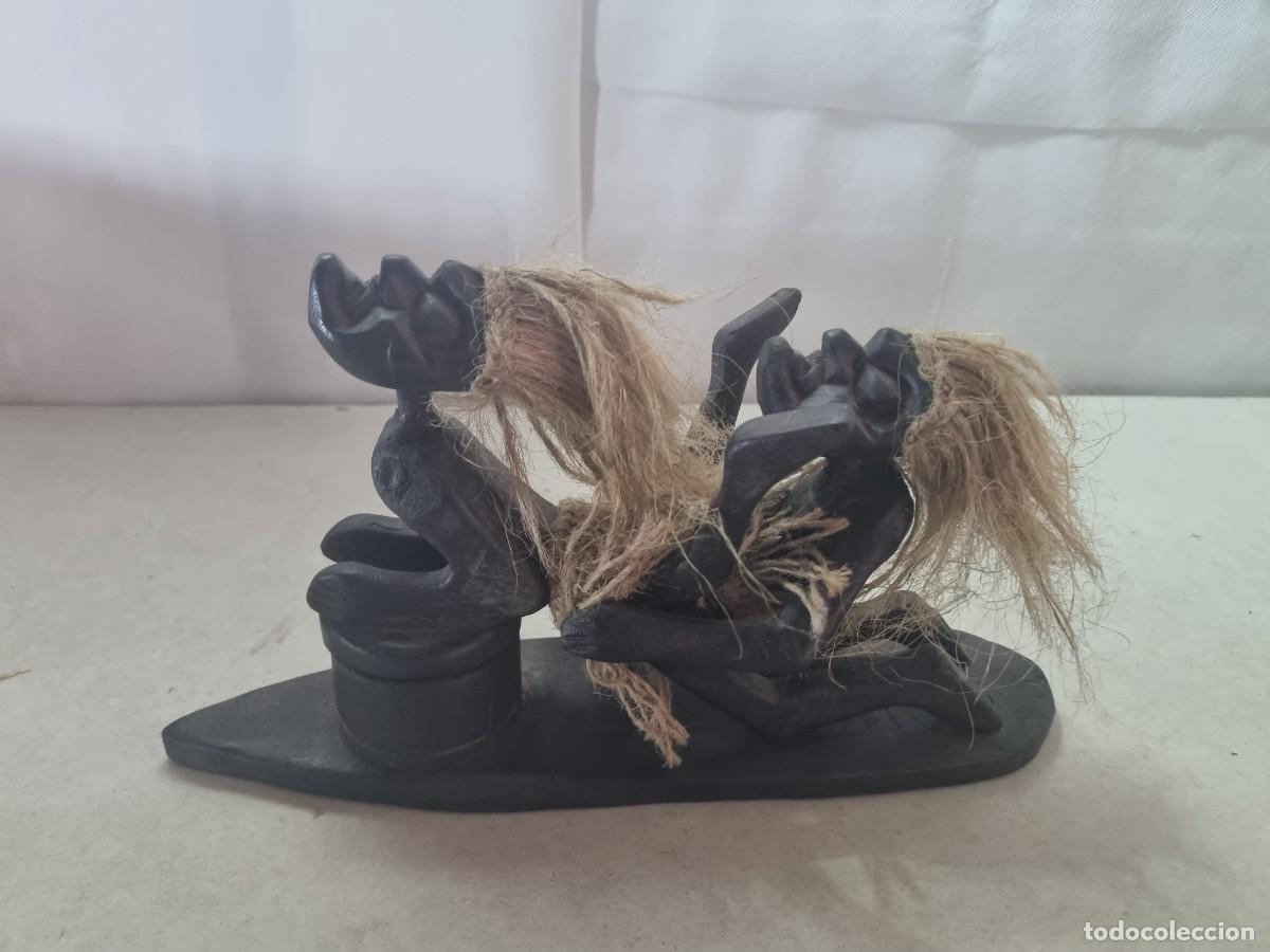 Arte: Talla erotica africana en madera