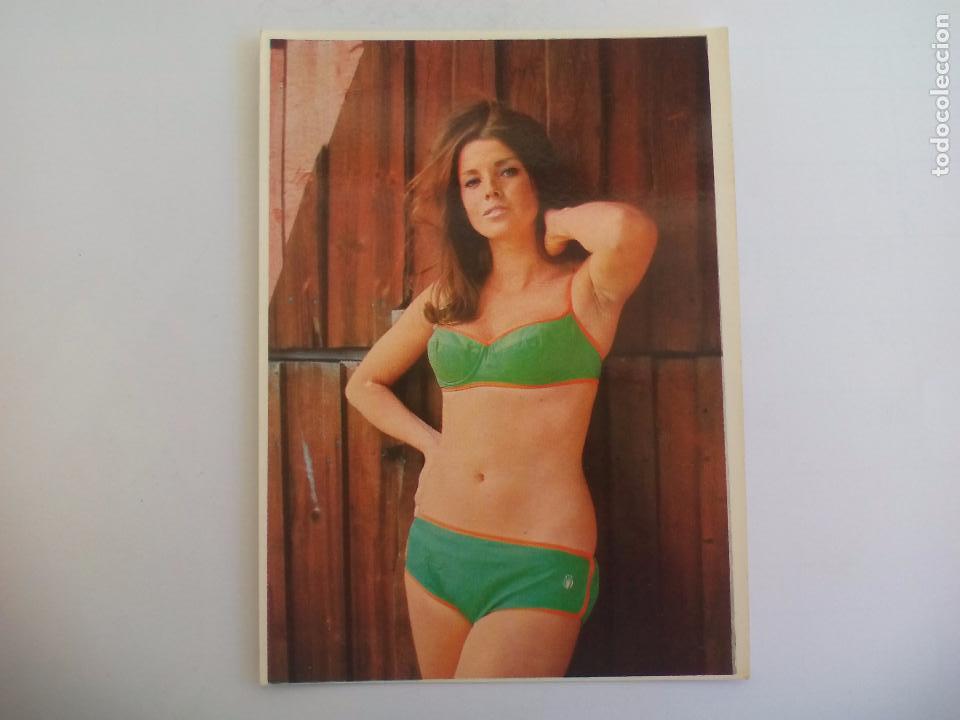 Calendars: Calendario de bolsillo Chica, er&oacute;tico 1971 Productos Doblas SL Pasta Temple. M&aacute;laga