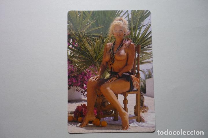 Kalender: calendario desnudo femenino 2001