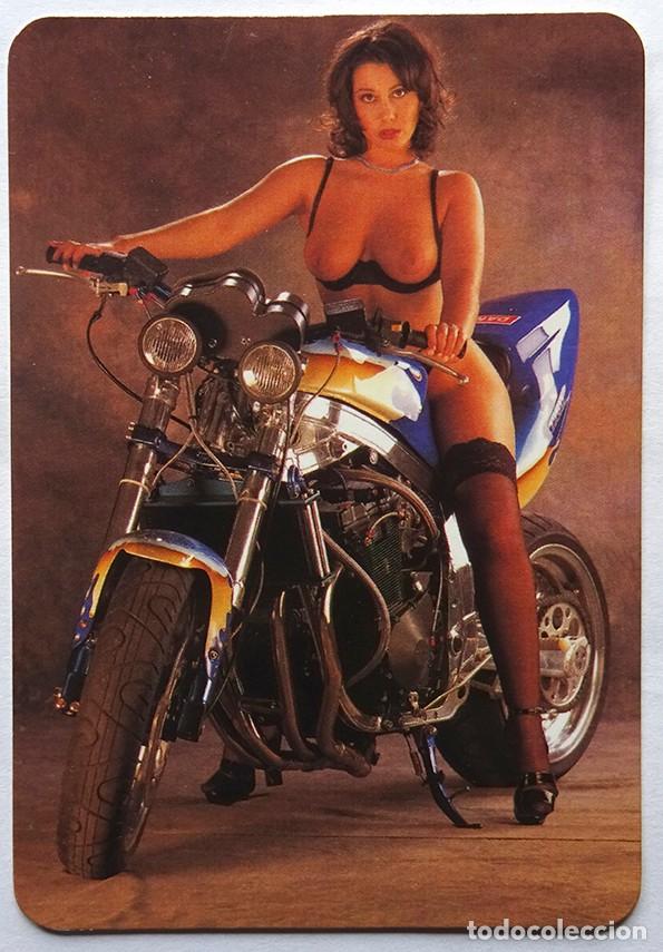 Kalender: calendario chica con moto 2000